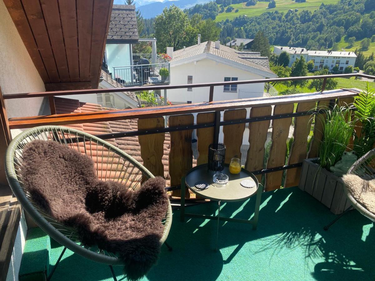 Dachwohnung In Der Mitte Von Laax-Dorf Екстериор снимка